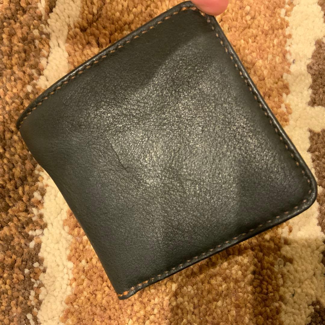 未使用 分厚い黒の本革を使用した二つ折り財布 ハンドメイド