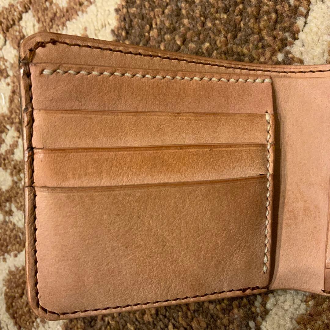 未使用 分厚い黒の本革を使用した二つ折り財布 ハンドメイド