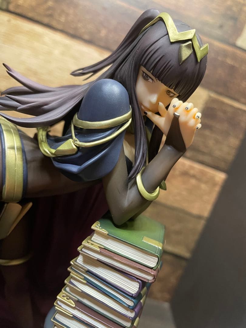 ファイアーエムブレム覚醒　サーリャ　1/7スケール　フィギュア