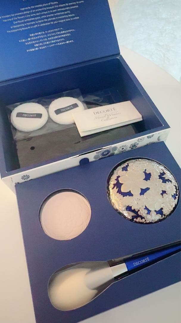 マルセルワンダース　希少価値　レア　コスメデコルテ　フェイスパウダー