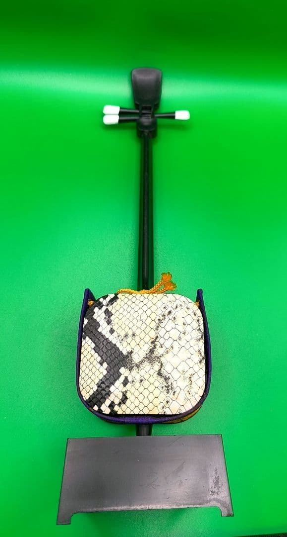 蛇皮線 三線風 オルゴール 置物 台座付 約33cm - メルカリ