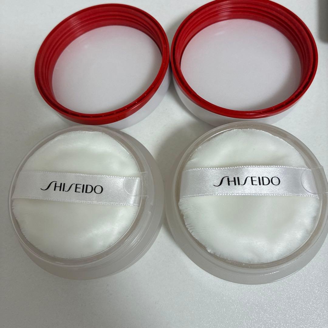 SHISEIDOエッセンススキンセッティングパウダーGLOW・MATTE