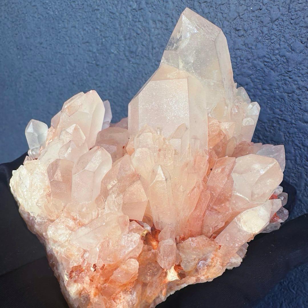 爆アレ❗️可愛いピンク♡超綺麗マダガスカル産パイナップルピンククラスターA1444