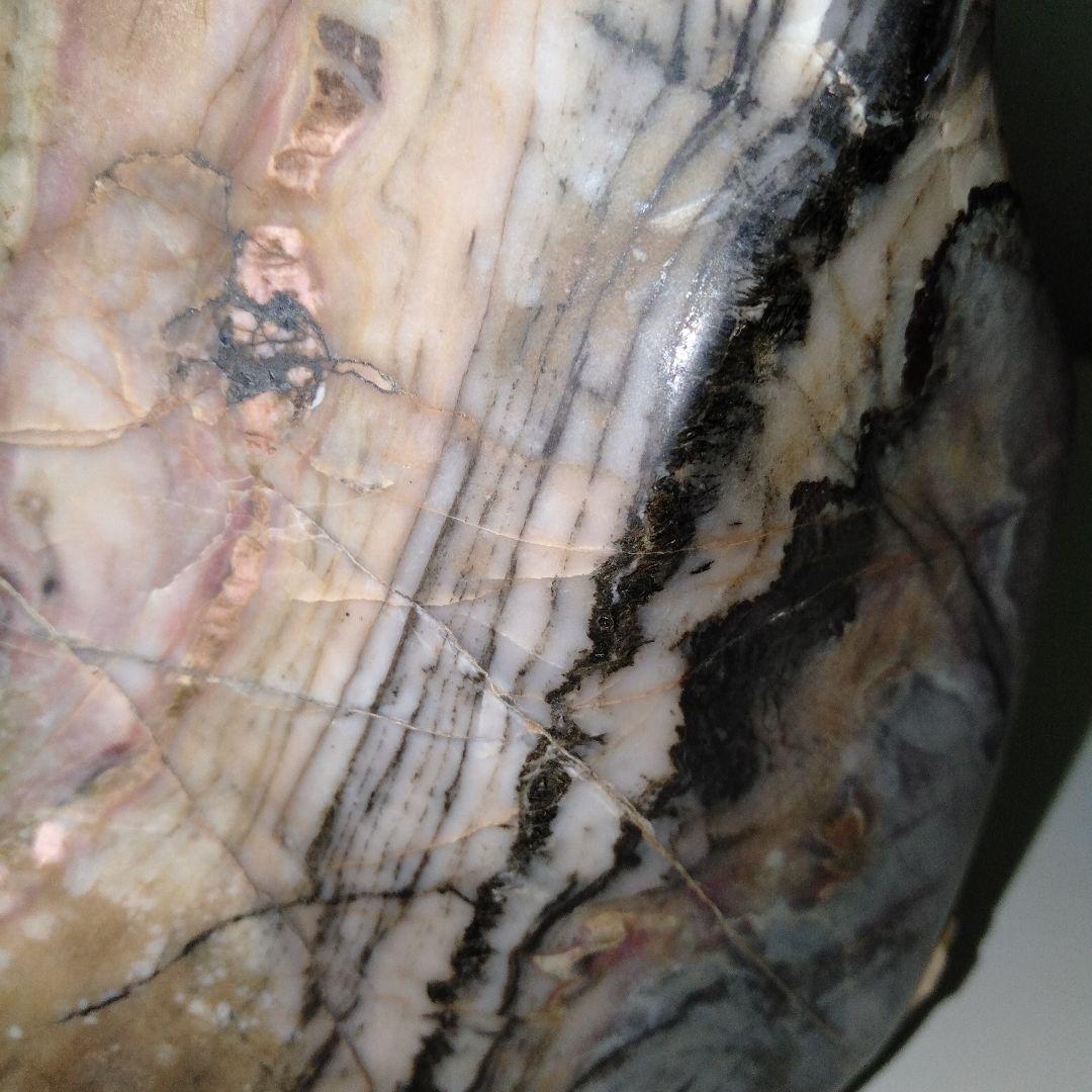 大型バラ輝石　ロードナイト　インカローズ　鉱物　原石　台付き１個