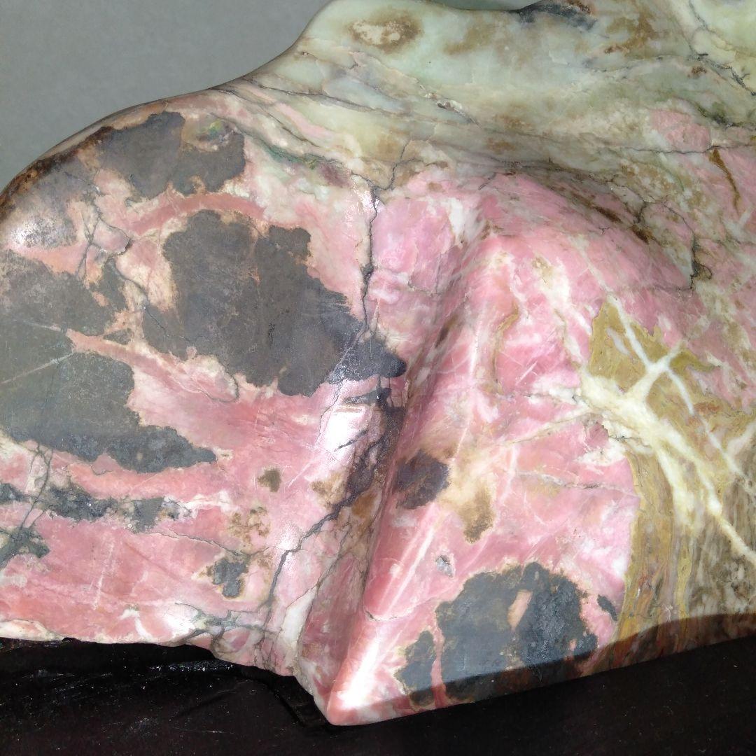 大型バラ輝石　ロードナイト　インカローズ　鉱物　原石　台付き１個