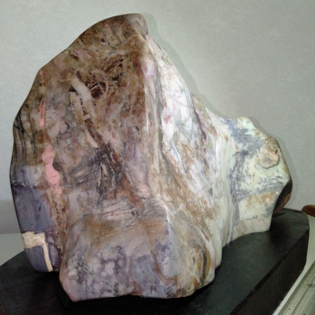 大型バラ輝石　ロードナイト　インカローズ　鉱物　原石　台付き１個