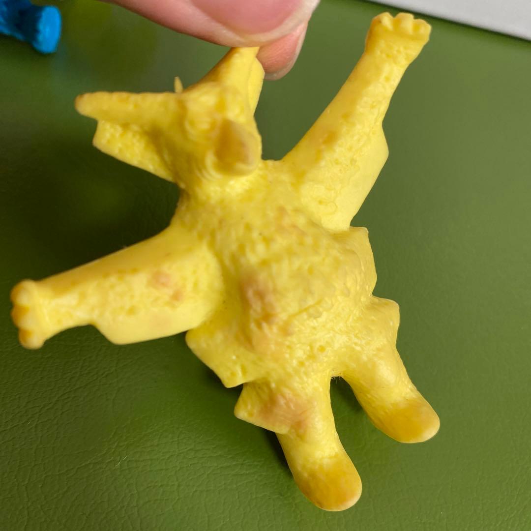 ウルトラマン怪獣消しゴム 6体セット＊PH - メルカリ