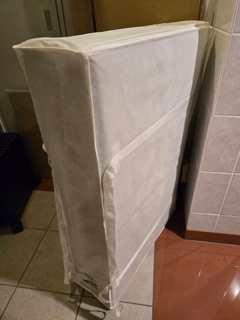 ニトリ　通気性の良い敷布団　Nブレス プラスエア　シングル　マットレス 8cm