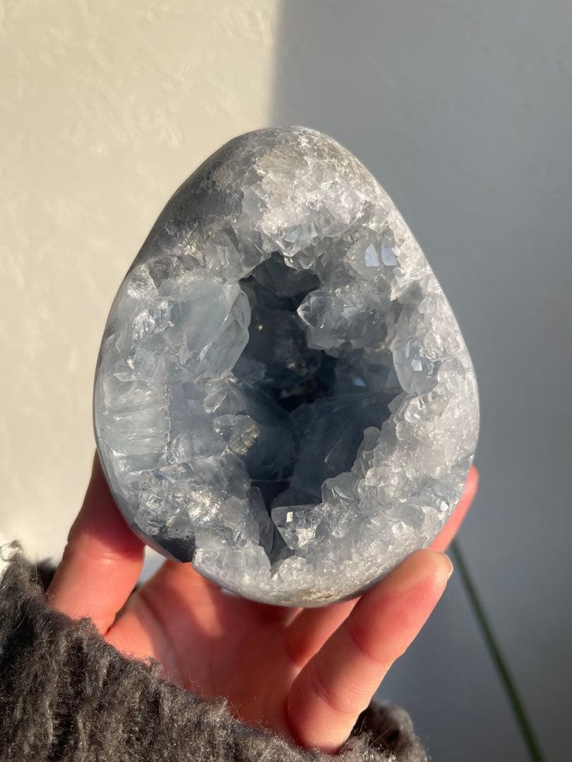 大粒結晶✨たまご型 セレスタイト♡天青石