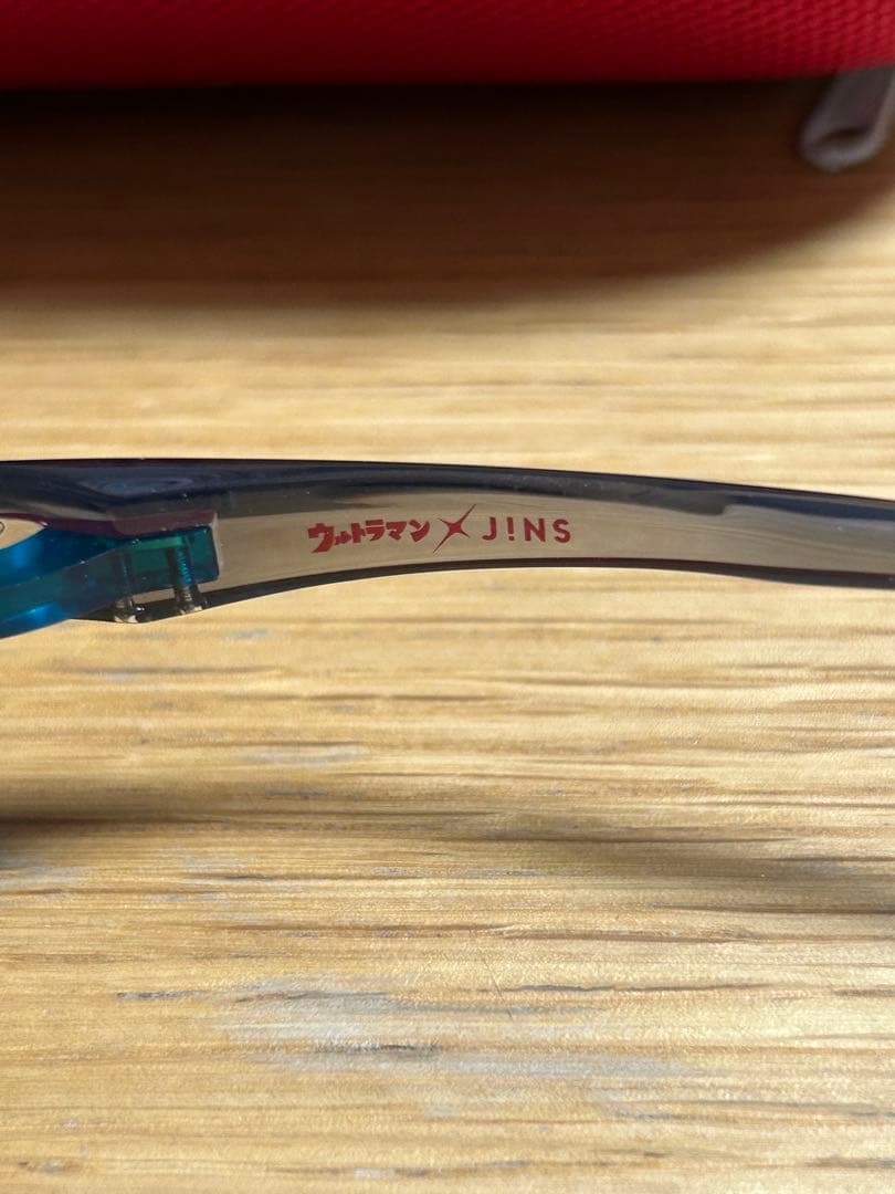 ウルトラマン× JINS メガネ
