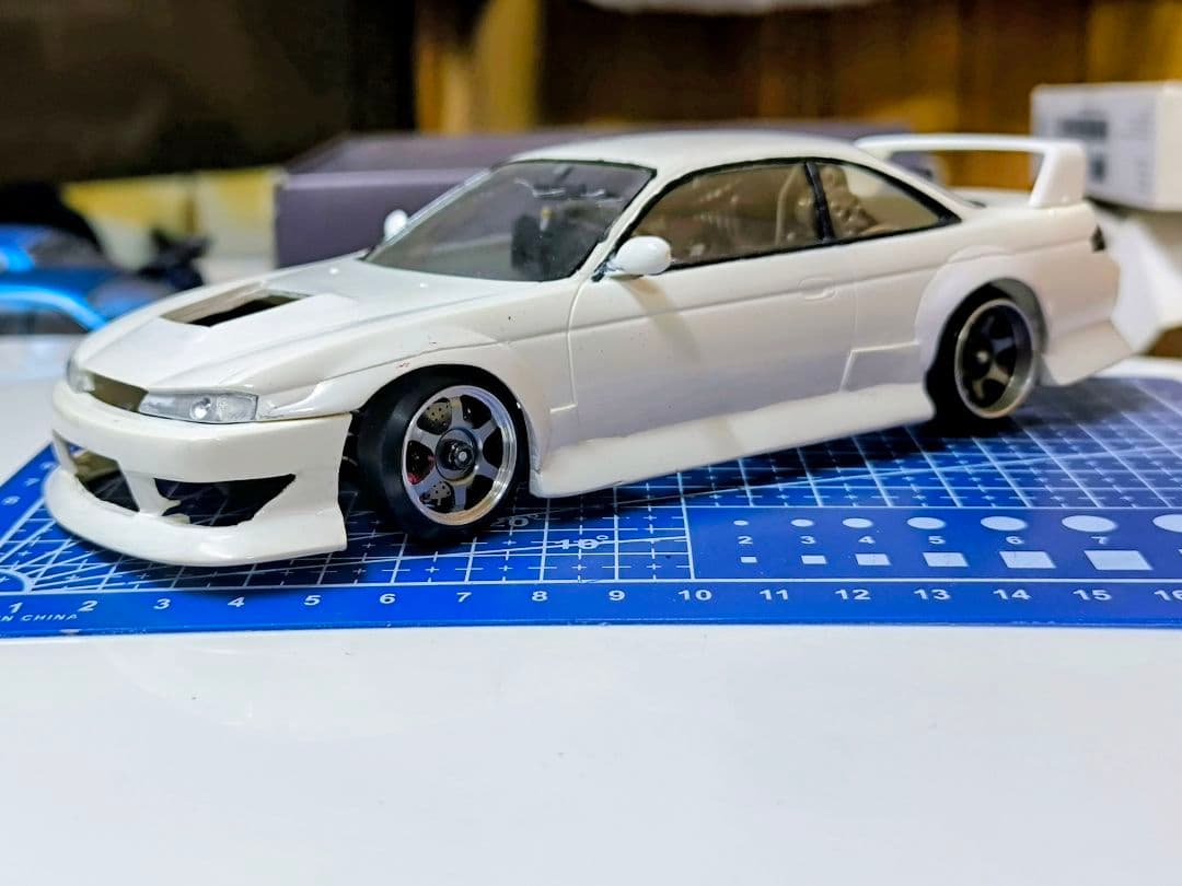 蚊車ドリラジ das3 タミヤnissan s14 ボディ