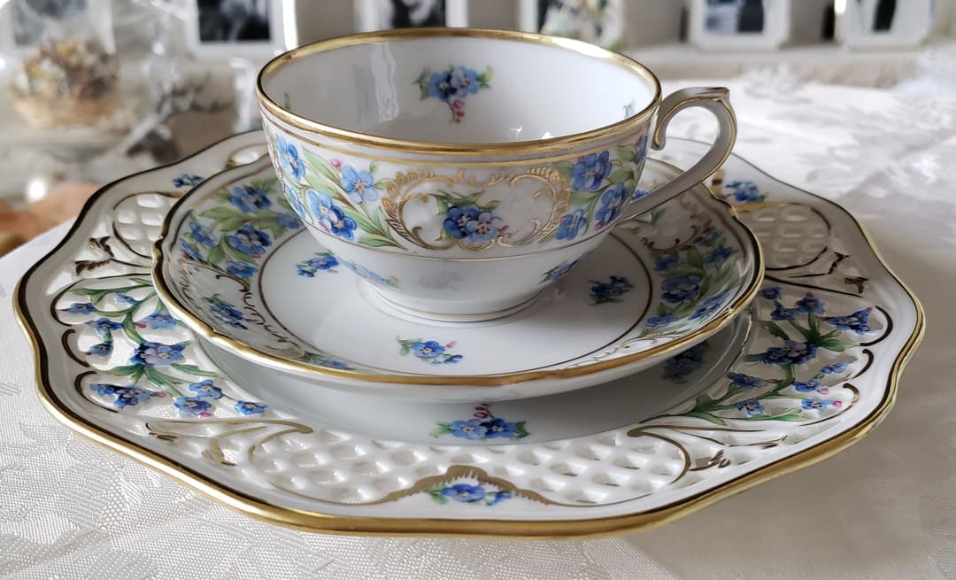 シューマン ⑯ ババリア 勿忘草 ピアス プレート 21.5cm