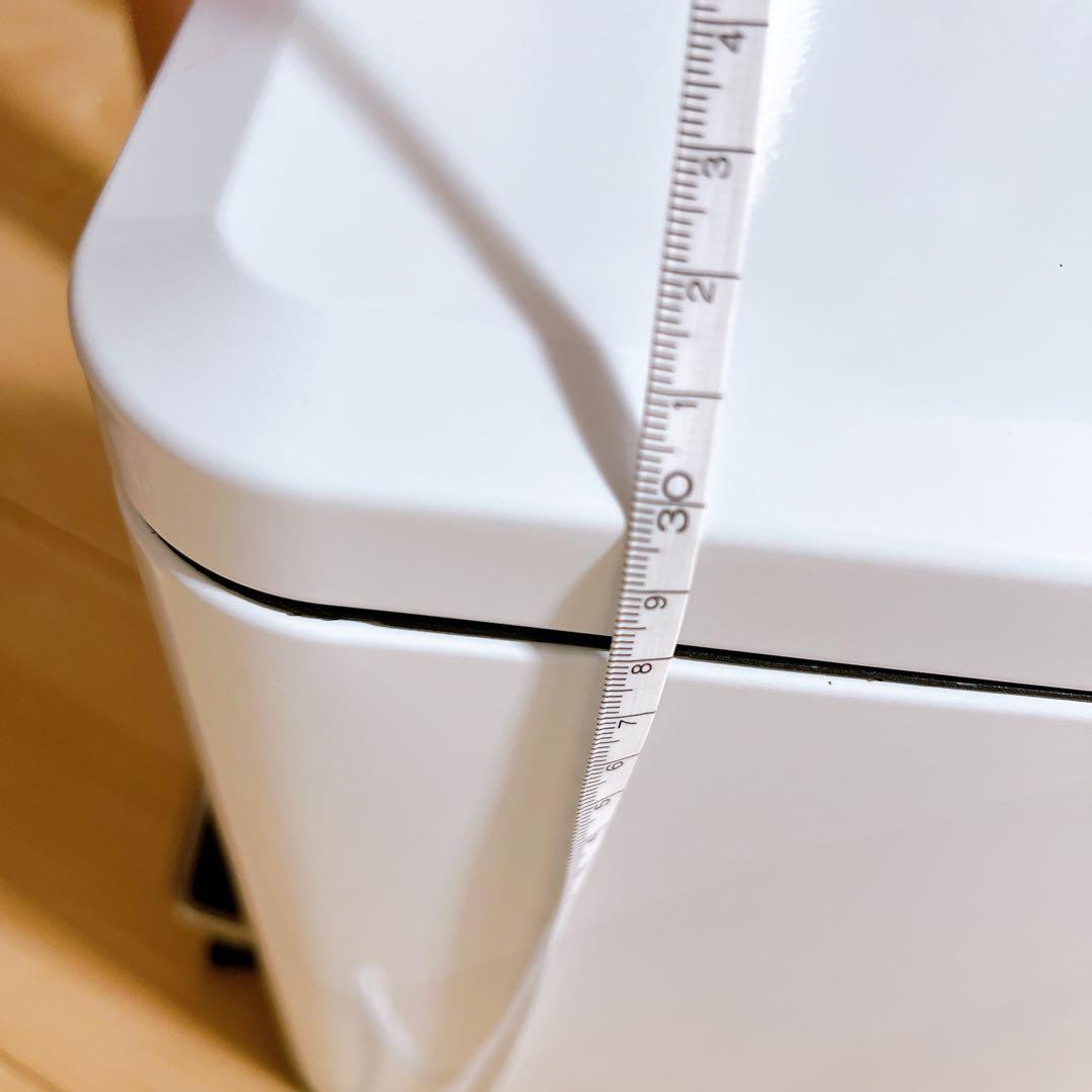 一点のみ✨ホワイト　5リットル　ごみ箱 フタ付き