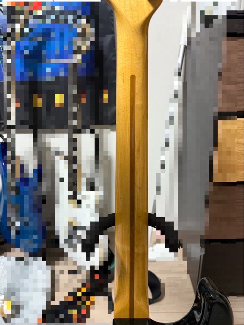 ストラトキャスター Stratocaster ブラック