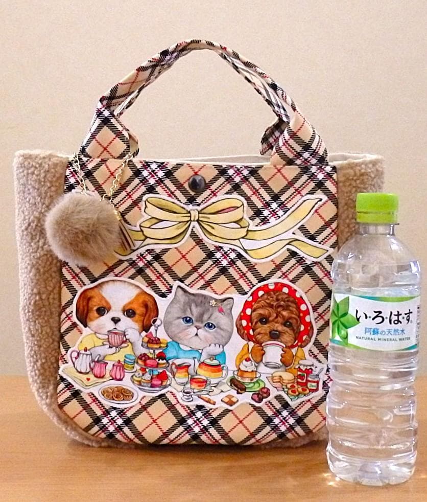 ハンドメイド　ふわふわマチのラウンドトートバッグ（FZ-25）