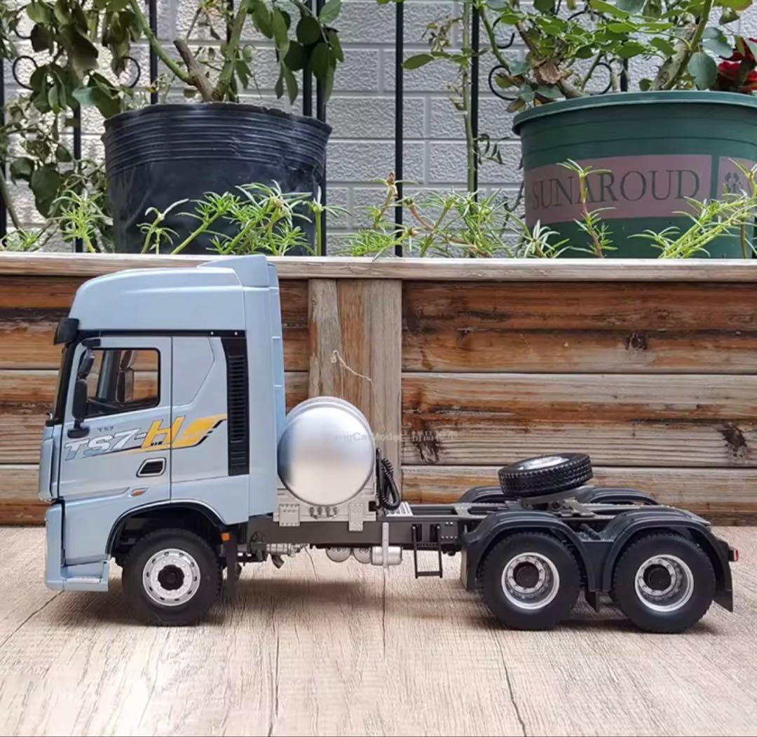 HOWO TSZ トラック 1/24スケール モデル - メルカリ