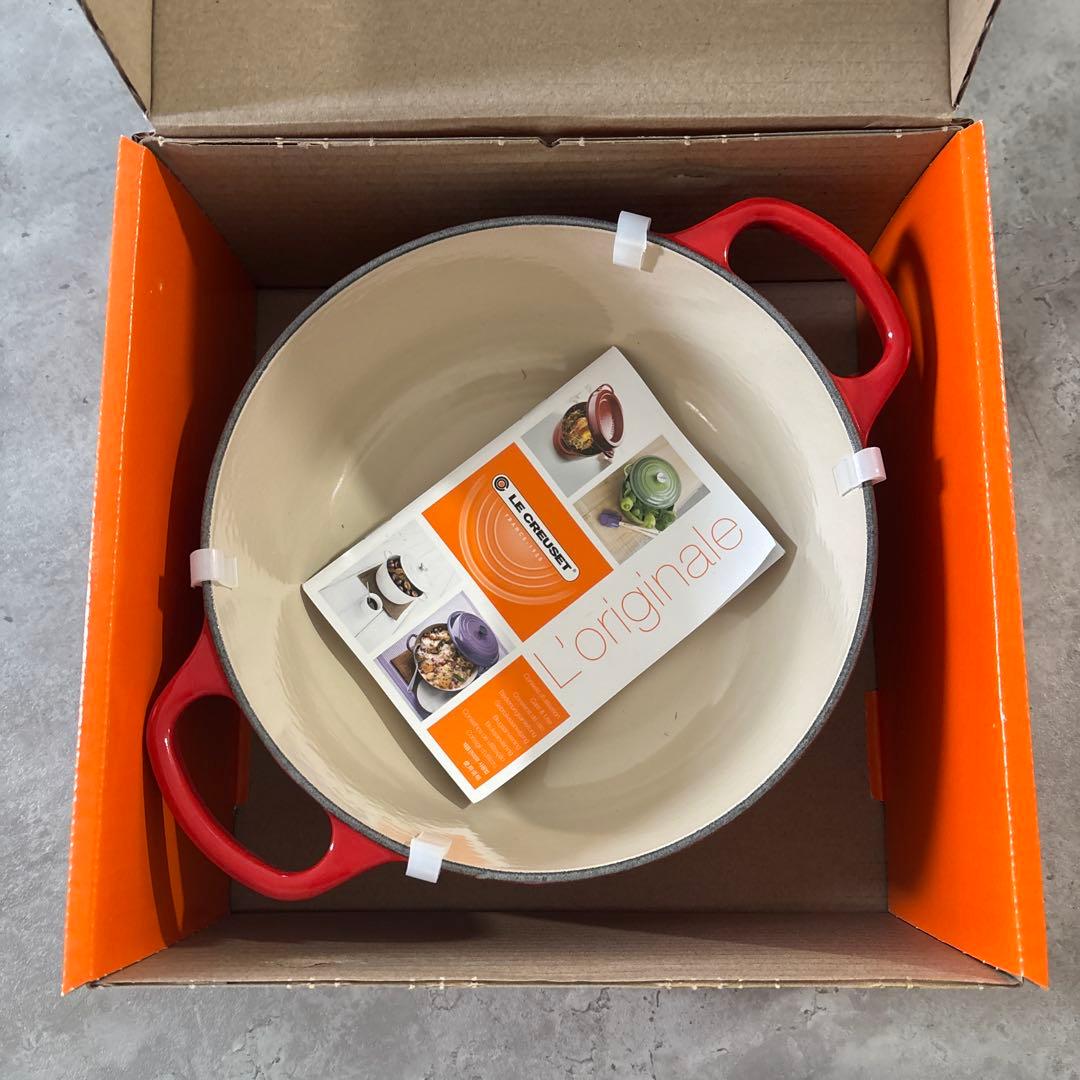 ル・クルーゼ 鍋 シグニチャー ココット・ロンド 20cm チェリーレッド