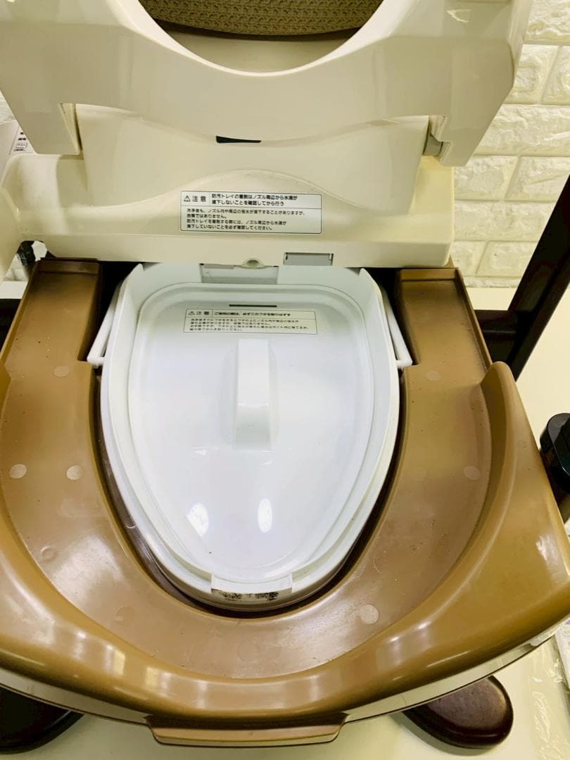 225Z 介護用温水洗浄便座付ポータブルトイレ Panasonic 送料込