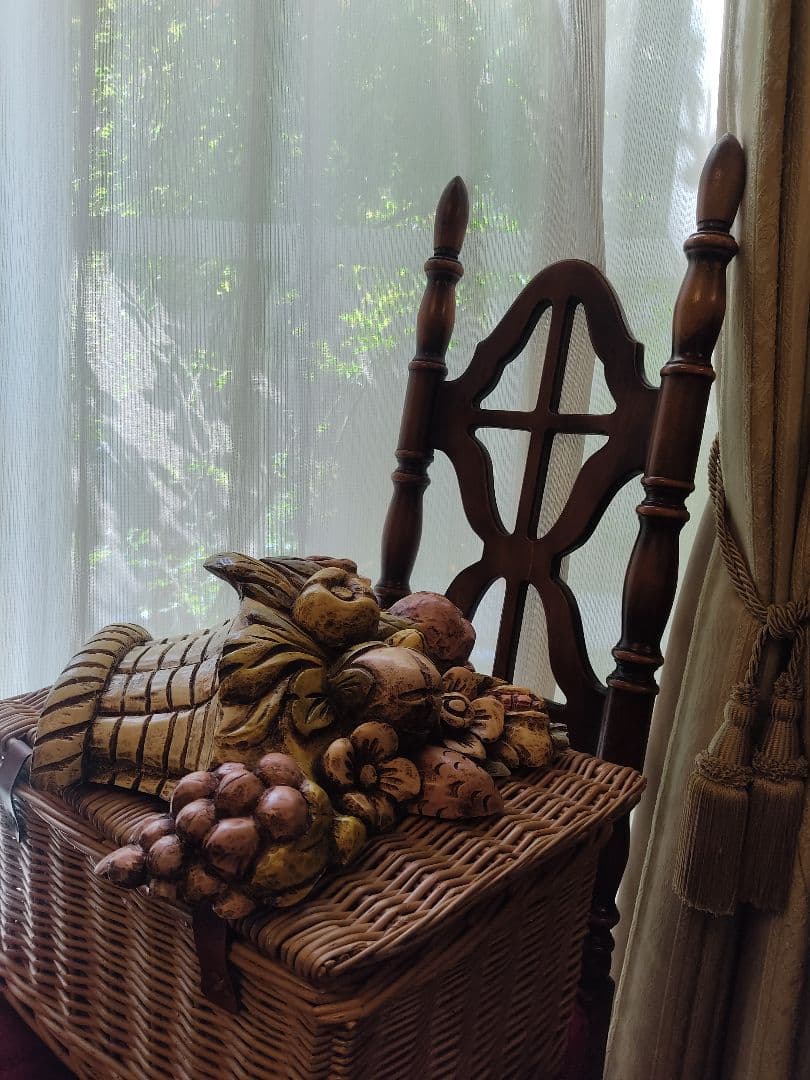 木製看板　木製　花籠　バスケット　籠　バーボラミラー 彫刻 壁掛け 果物 レア