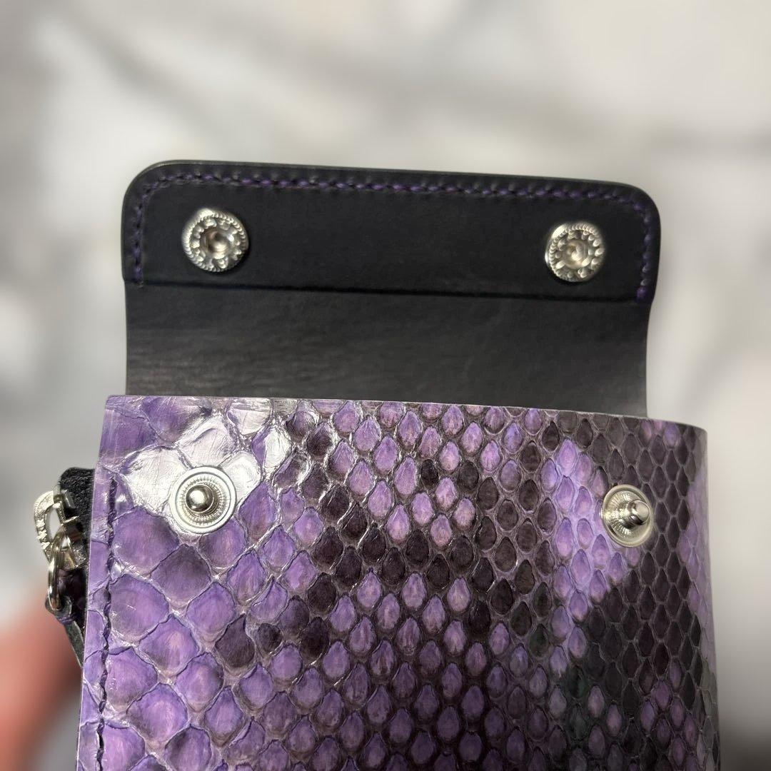 パイソン革コンパクトL字ファスナーウォレット(パープル)
