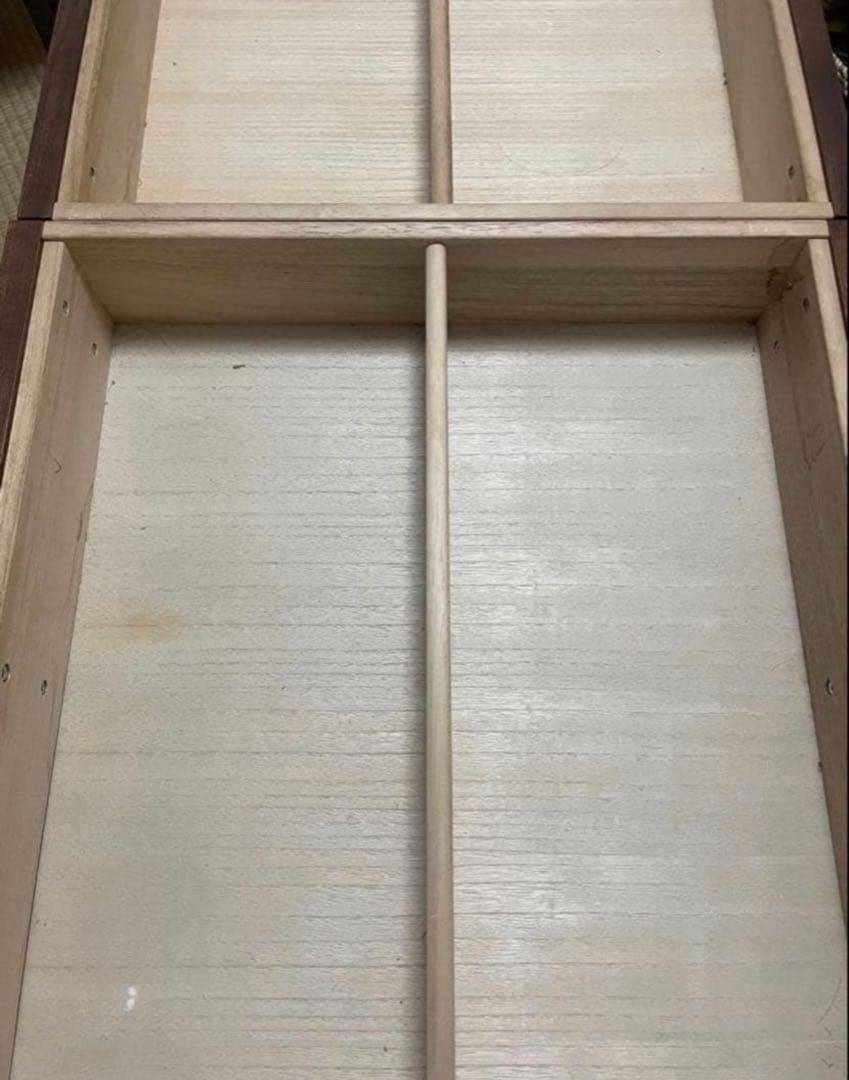 タモ無垢　木製　センターテーブル 引き出し付き