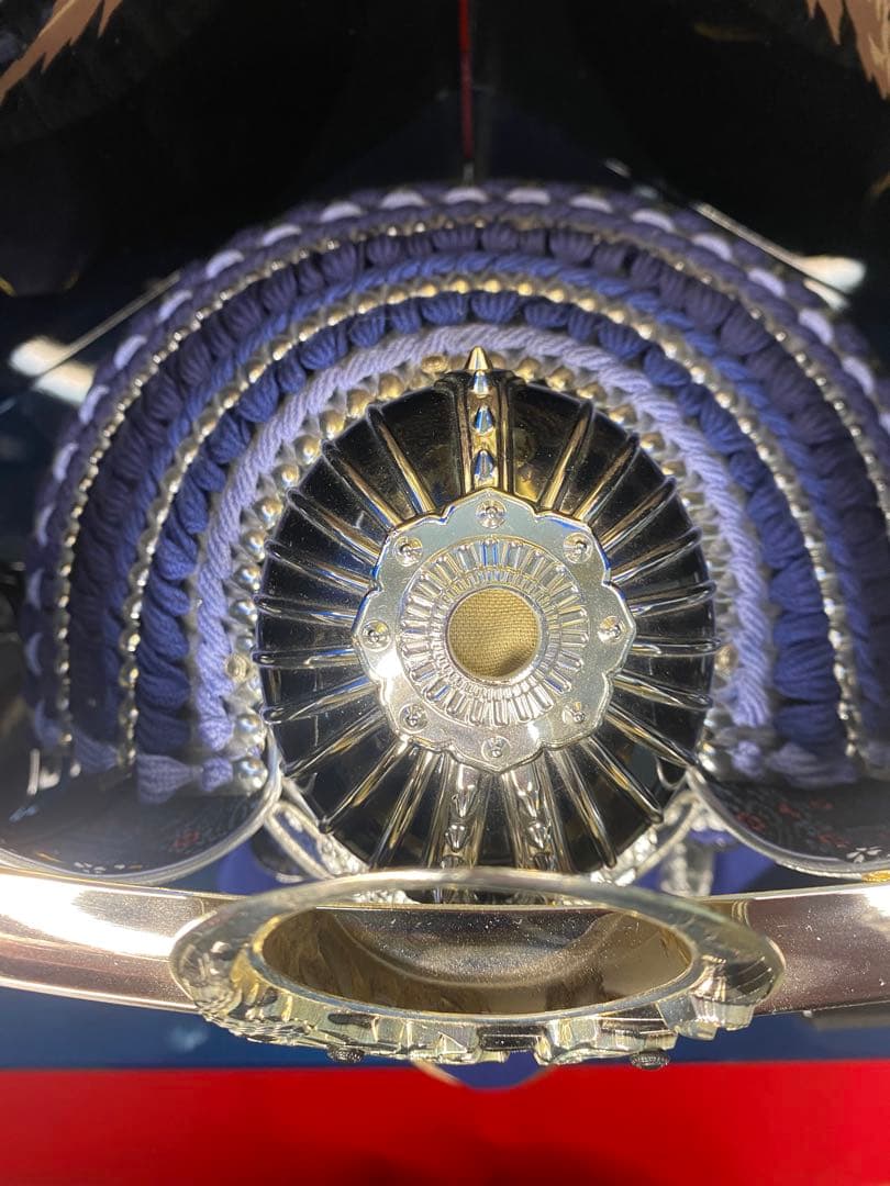 上杉謙信　東京久月　五月人形　家紋付き兜飾り収納セット・シルバー兜・天空シリーズ