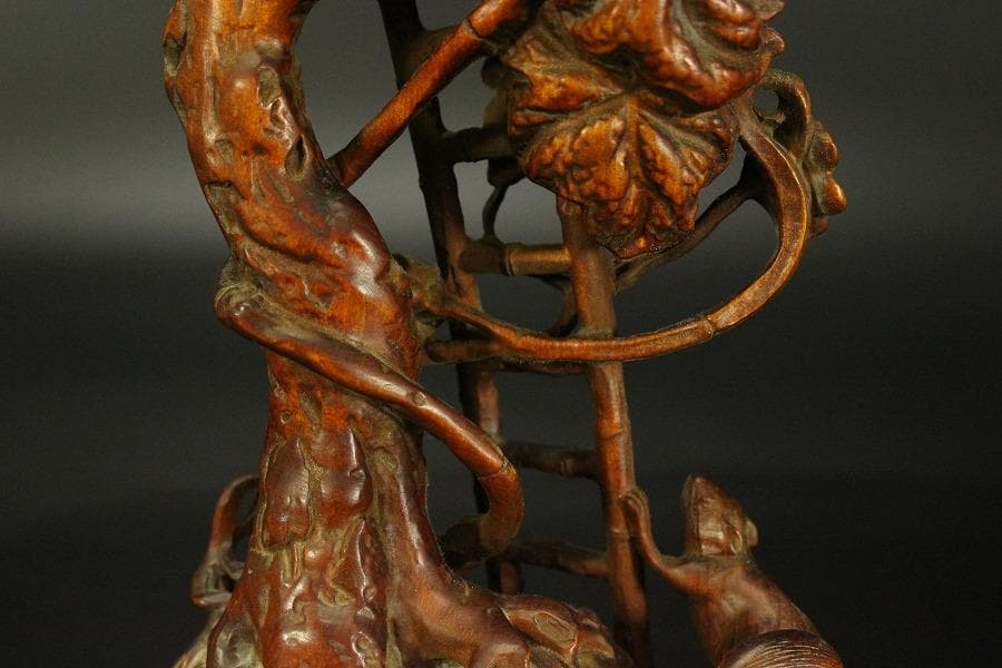 中国美術 高揚木 刻 葡萄栗鼠 置物 高7.7cm(HA383)