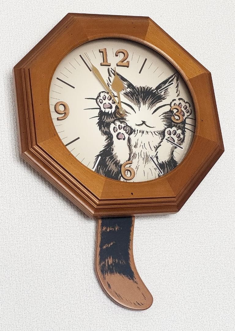 わちふぃーるど ダヤン にゃんキューテイル振り子時計