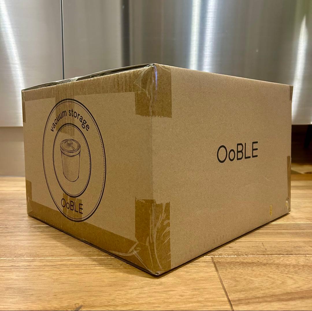 新品　OoBLE 真空保存容器　ブラック