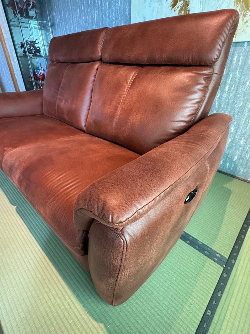 東京インテリア 電動リクライニング2人掛けソファ