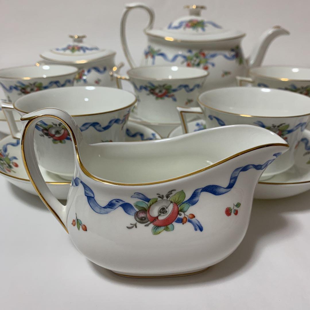  ウェッジウッド ウィリアムズバーグ リボン セット 中古