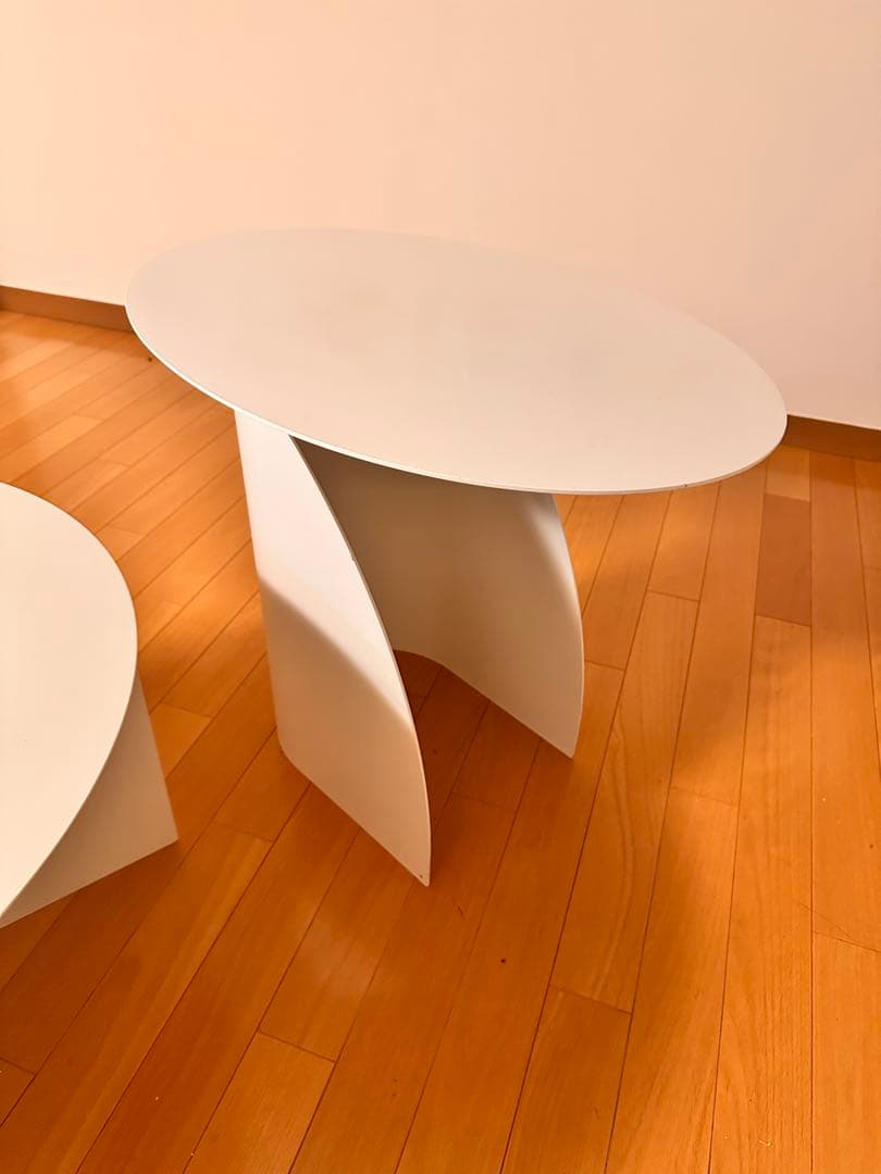 モダンデザイン ローテーブル （ホワイト）