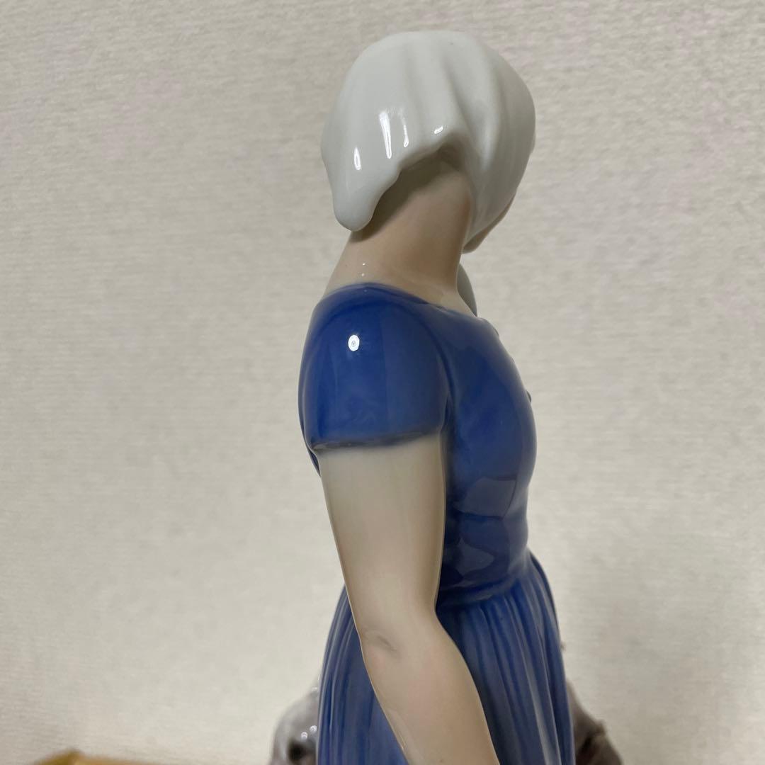 ＊女性と３頭の羊＊高さ２７cm・Ｂ＆Ｇ． ・希少・