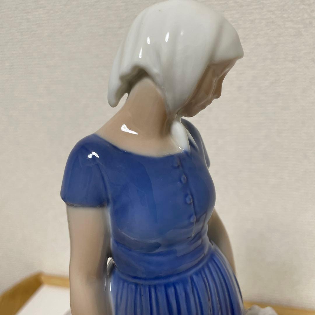 ＊女性と３頭の羊＊高さ２７cm・Ｂ＆Ｇ． ・希少・