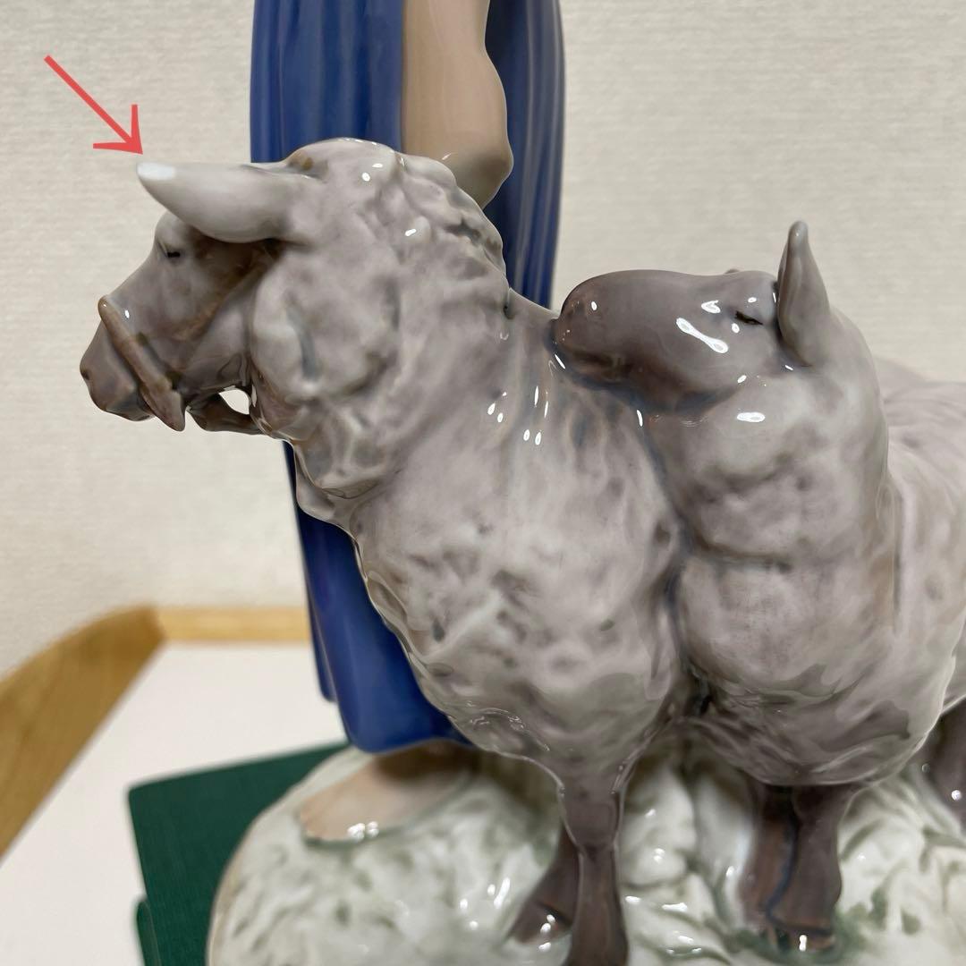 ＊女性と３頭の羊＊高さ２７cm・Ｂ＆Ｇ． ・希少・