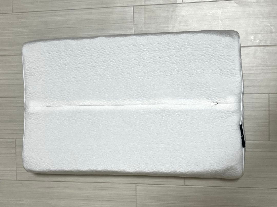 ヒツジのいらない枕 テンセル枕カバー付 至極