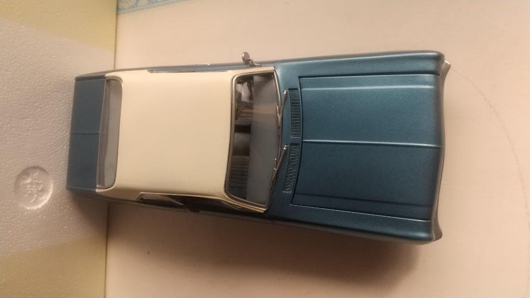 1/18 ビバリーヒルズコップ シボレー ノヴァ