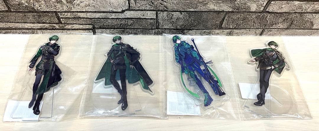 シクフォ二 すちくん グッズ