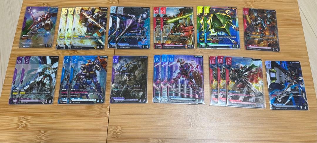 ガンダムカードセットまとめ売り！！