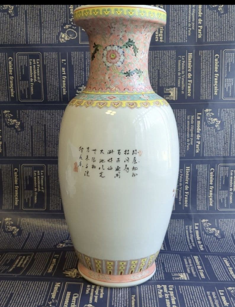 中国景徳鎮製 飾り壷 漢詩孔雀牡丹瓶 花鳥図