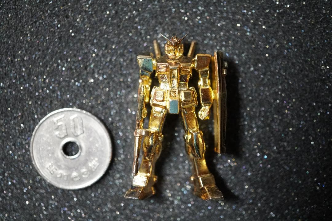 純金 ガンダム セブンイレブン 非売品 - メルカリ