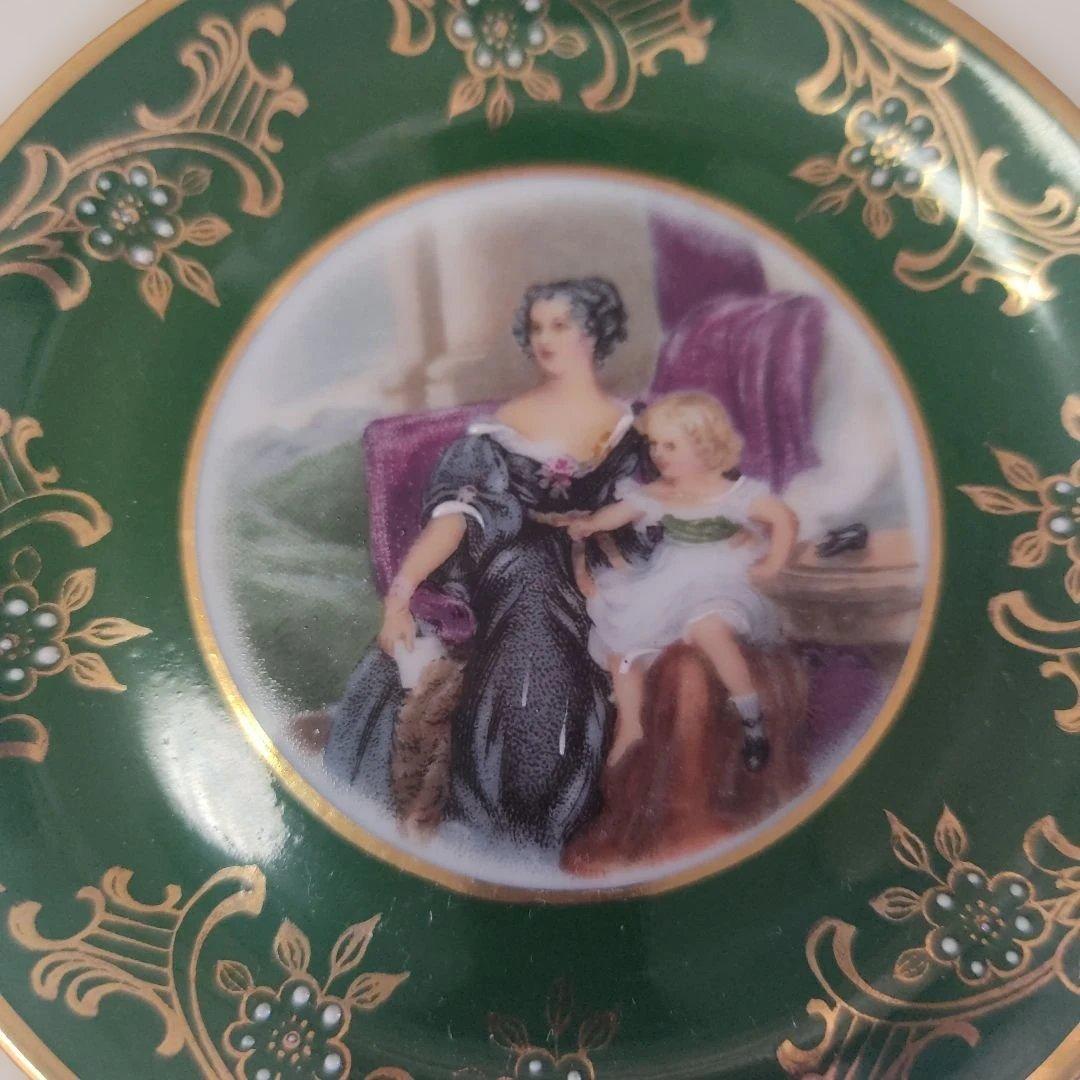 LIMOGES。リモージュ。フランス。お皿。飾り皿。絵皿。小さなお皿