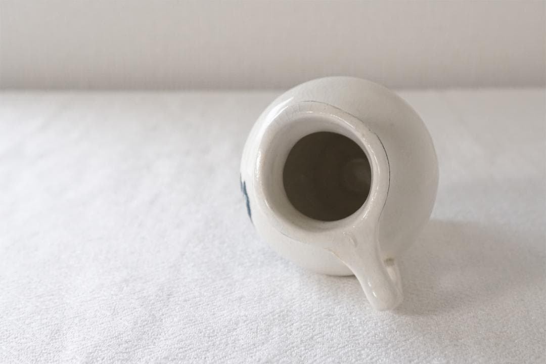 フランスアンティーク　クレイユモントロー　小さな　ピシェ　猫　 H7.9cm