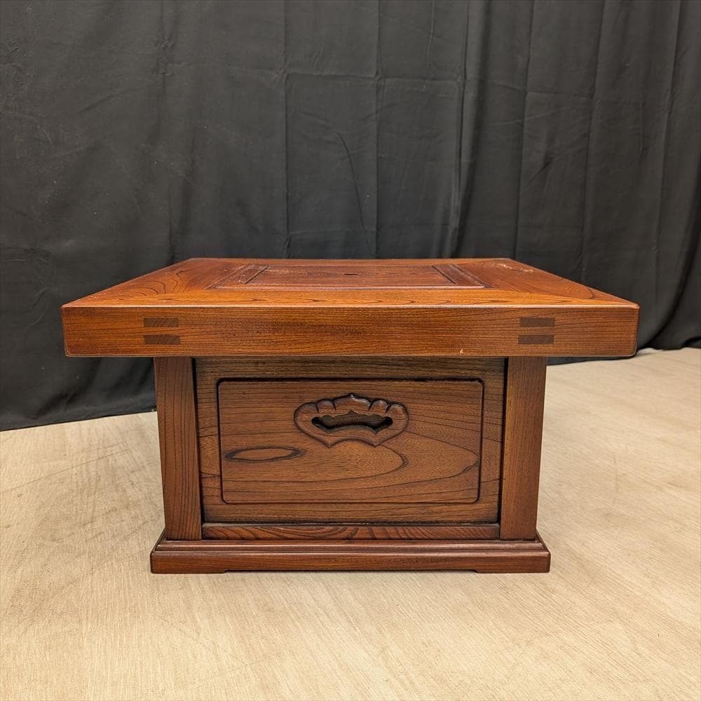 欅 ケヤキ　無垢　関西火鉢　箱火鉢　角火鉢　火鉢　囲炉裏　いろり　炉端　引き出し