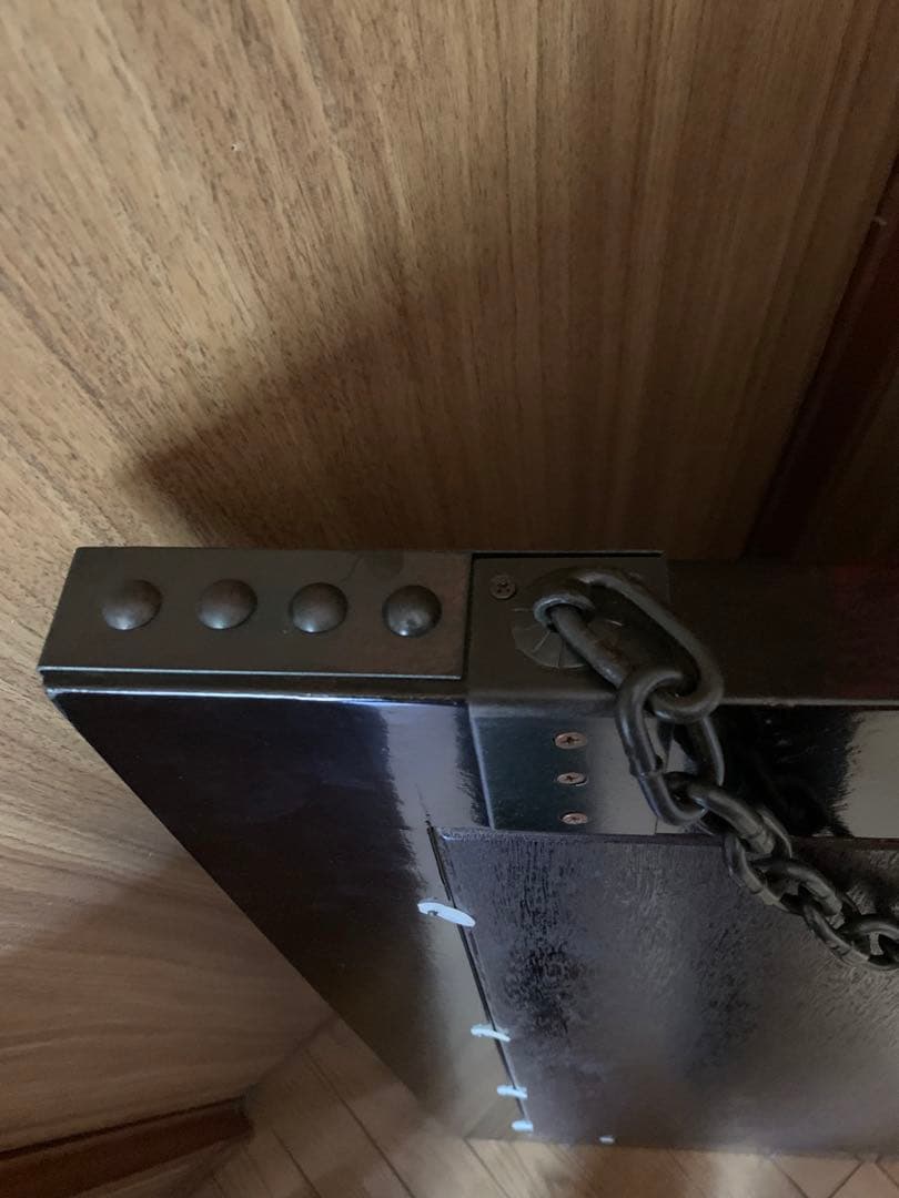 民芸品　大型壁掛け鏡 チェーン付き　ダークブラウン