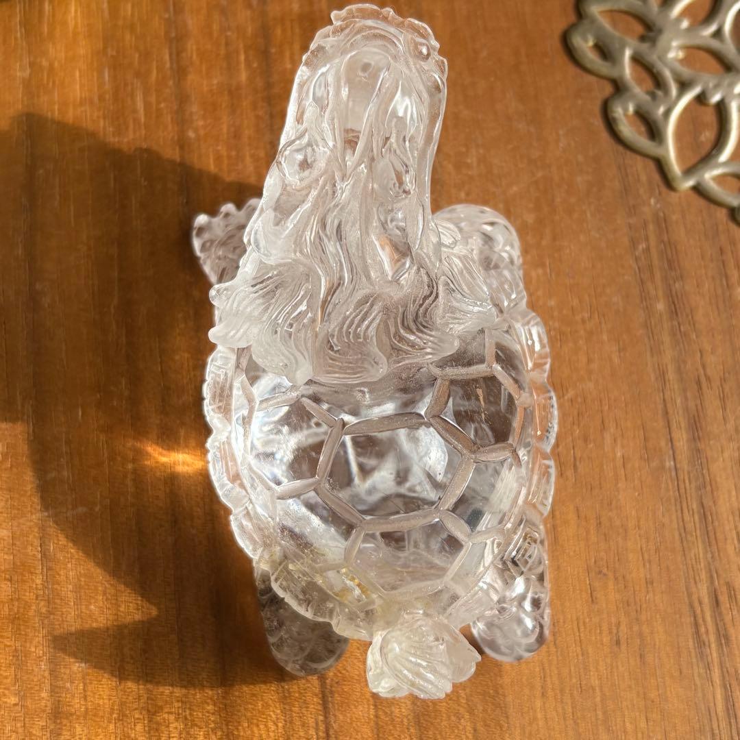 高品質 ブラジル産の天然水晶で彫られた龍亀（ロングイ） 置物197g