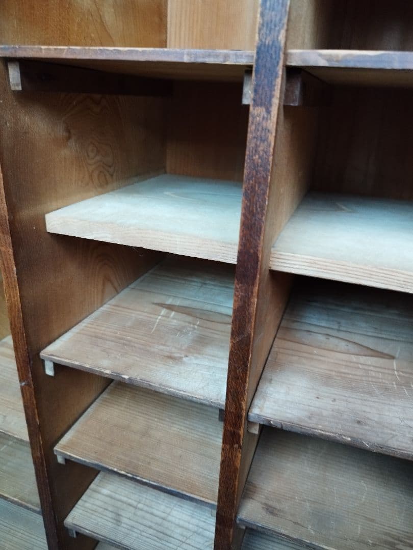 アンティーク　升目　棚　昭和　レトロ