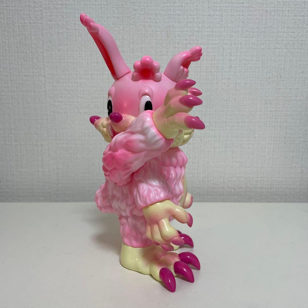 kamerian Māra　BERRY BERRY PINK ソフビ