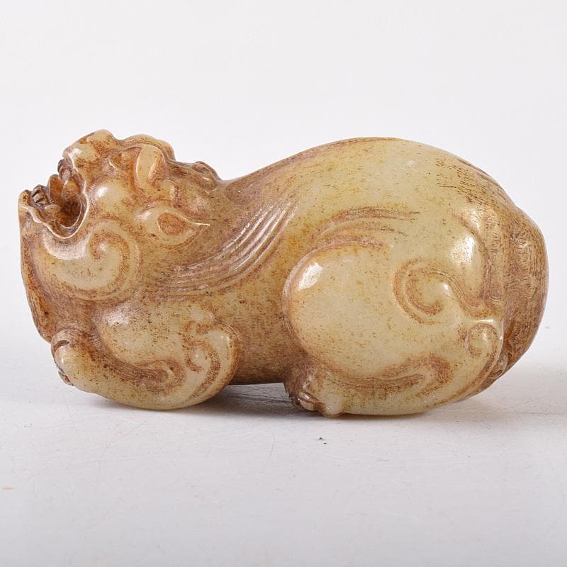 中国　玉石彫刻　獅子　神獣　根付　紙鎮　置物　C　7992E