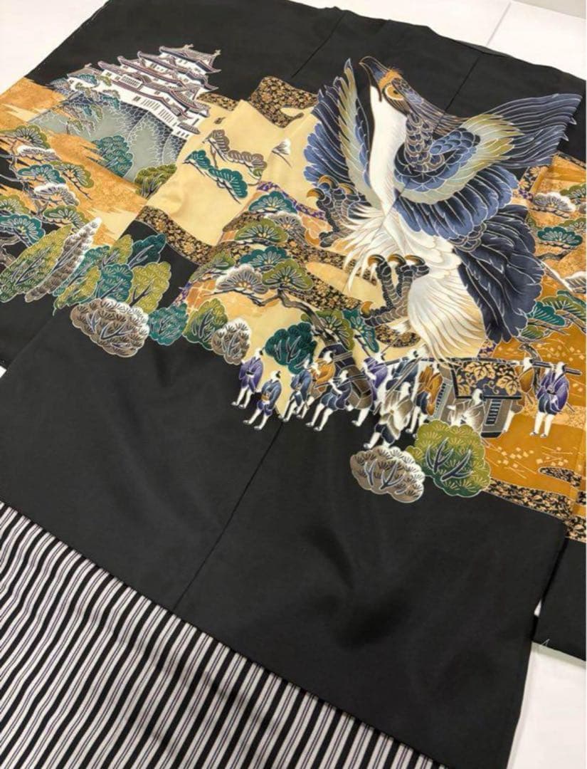 七五三　5歳男の子袴セット　黒系　袴丈長め　鷹　お城　日本製　新品